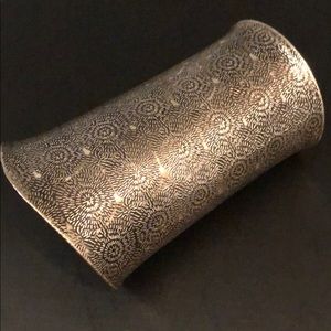 BOHEMIAN SILVER CUFF ETCHED W/BLACK BRACELET